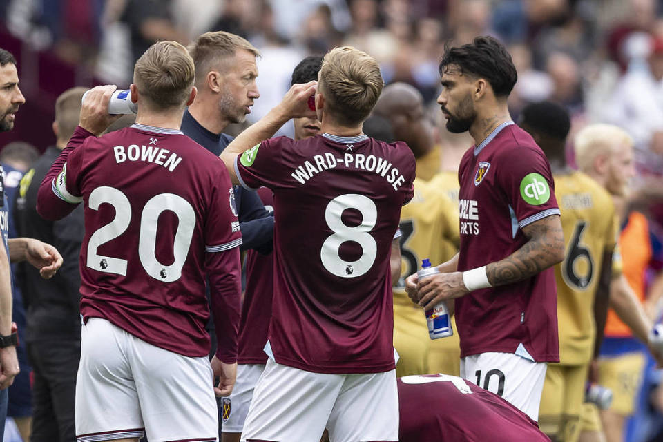 对朱利安·阿尔瓦雷斯的突然刹车