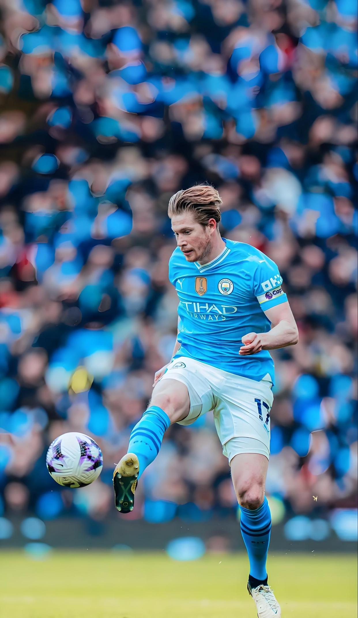 2025 赛季回顾：大谷翔平由于其全面的商业贡献，被福布斯评为“年度全球体育偶像”